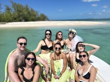 Bluefinn242 - Snorkeling & Beaching