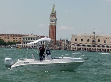 Emy Experiences Tours North lagoon or South