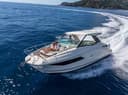 Luxury Time Charters – Blue Lagoon Sea Ray 32
