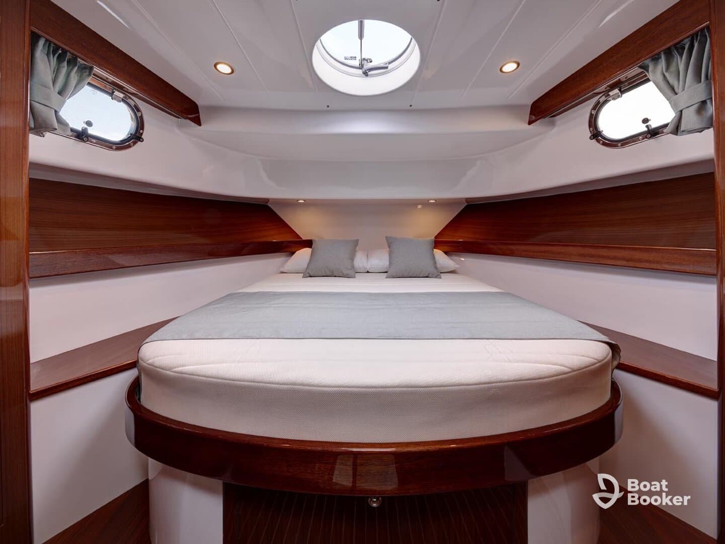 Charter Image