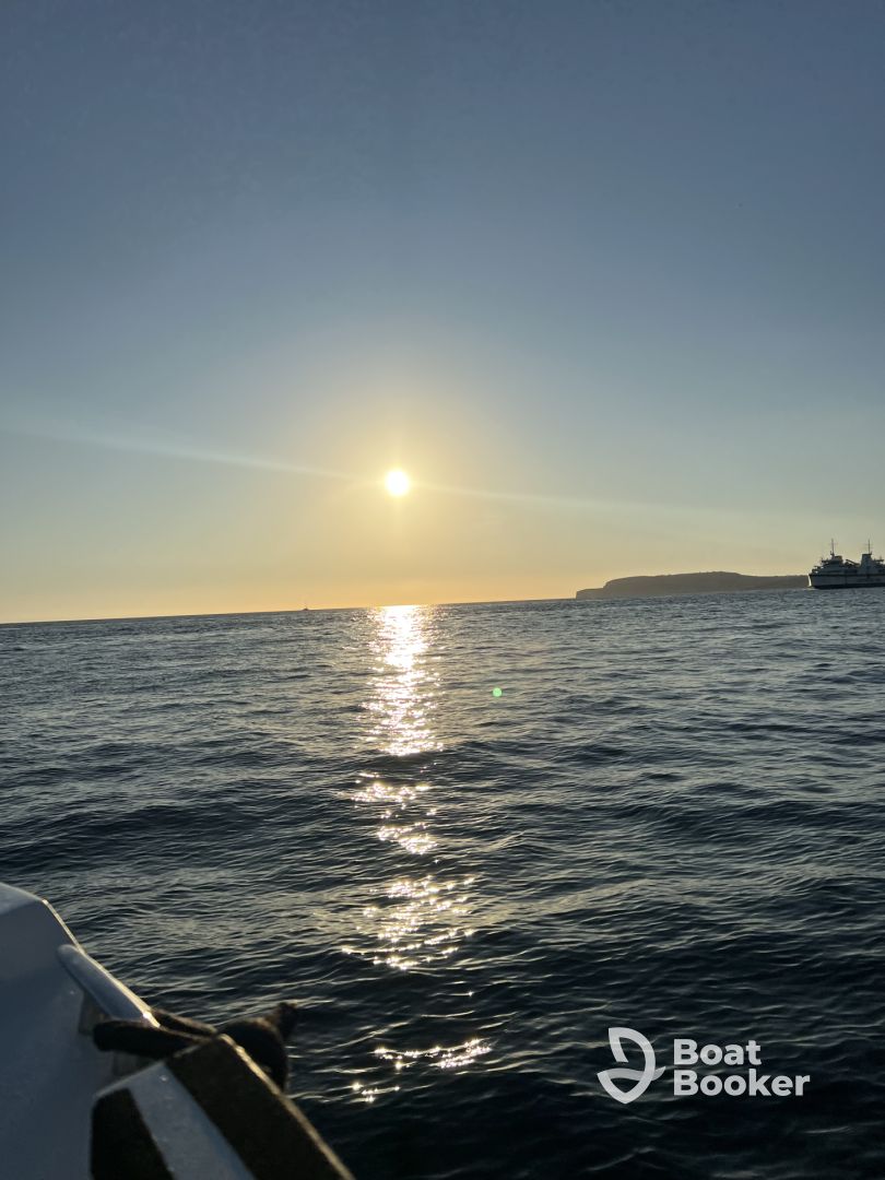 Malta Sunset Private Boat Tour - Comino 