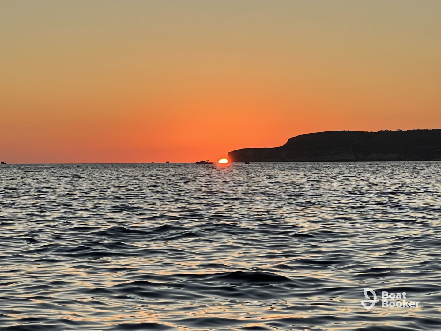 Malta Sunset Private Boat Tour - Comino 