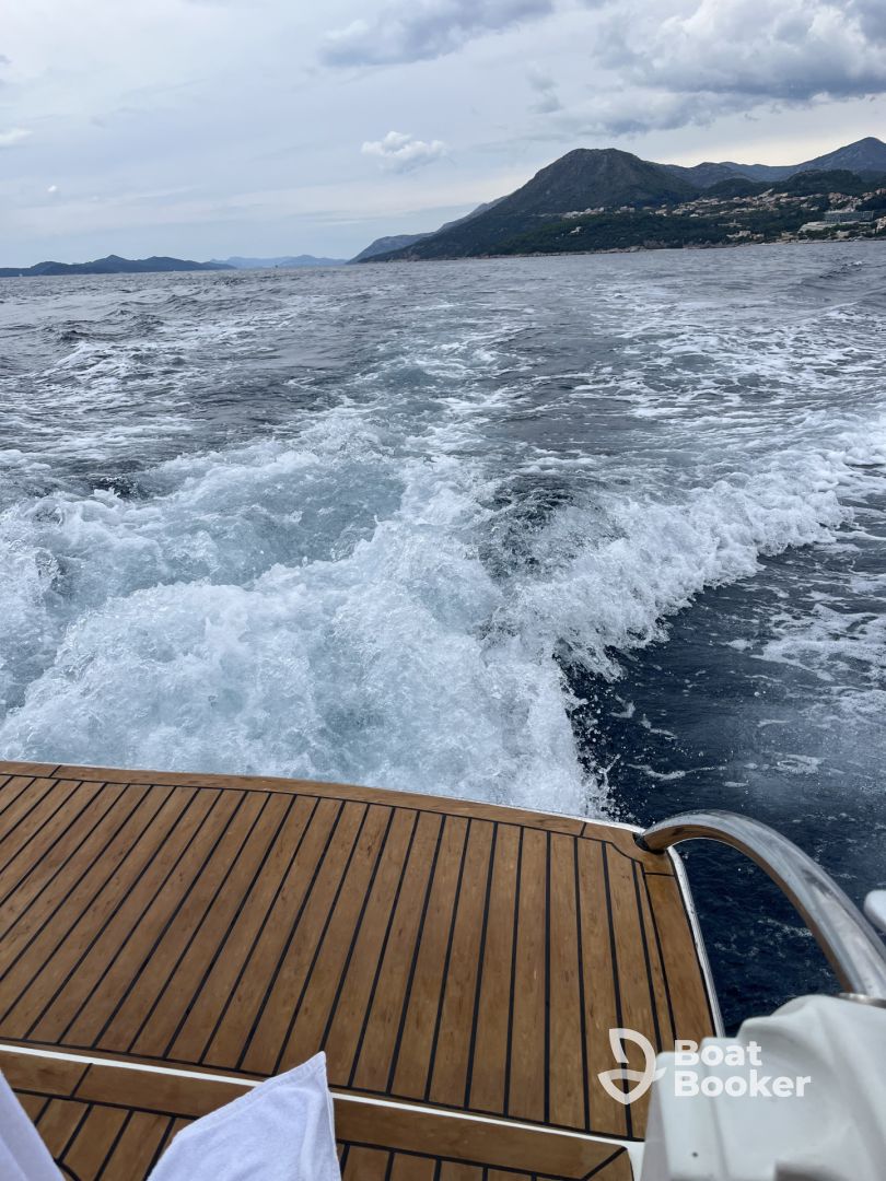 Really relaxing slow paced cruise 