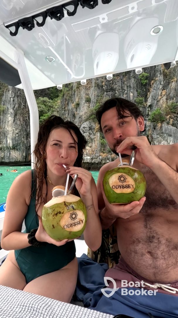 Sharks, eels, pufferfish and bioluminescent plankton!!! Highlight of our honeymoon!