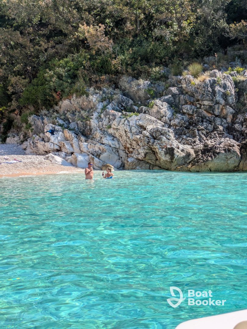 Boat Tours to Grama and Secret Blue Cave