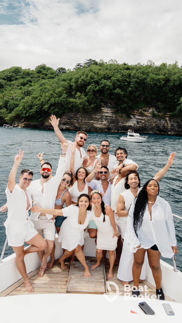 Nusa Penida Yacht Adventure
