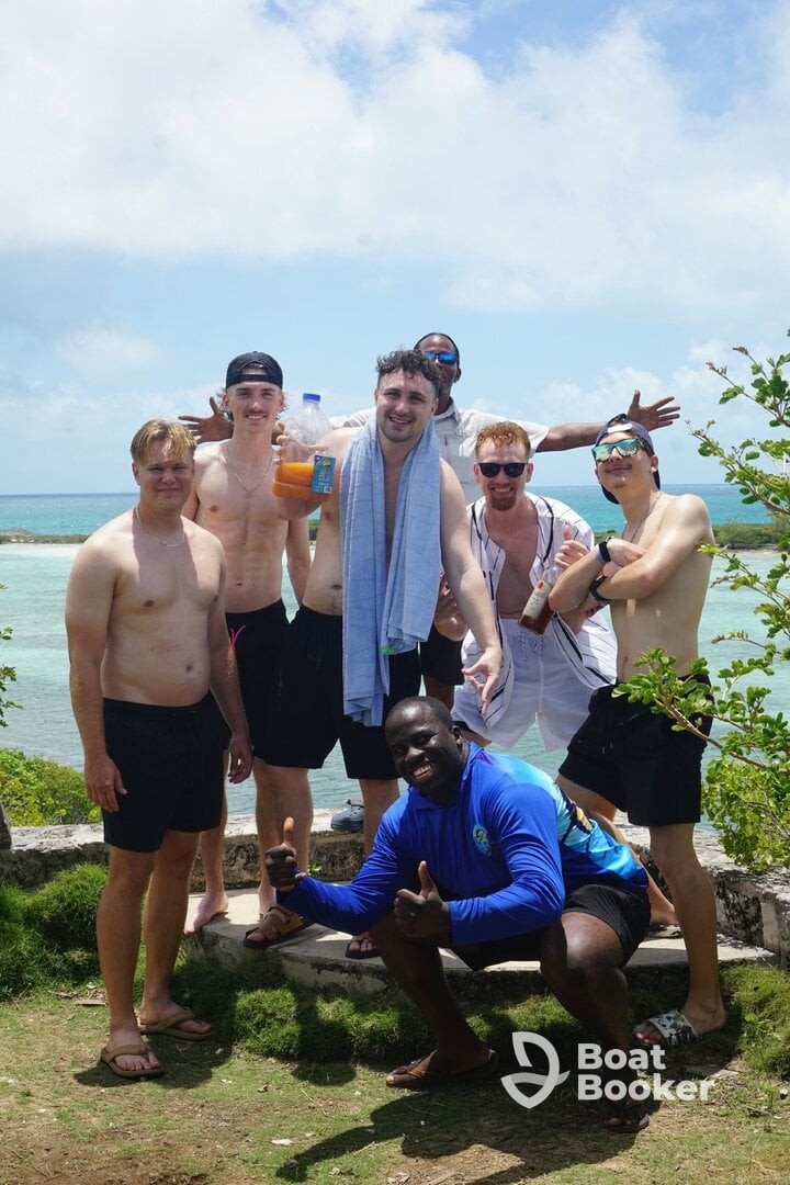 Had the best time ever for our joint bachelor and bachelorette 🏝️