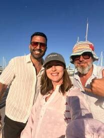 Review media 0