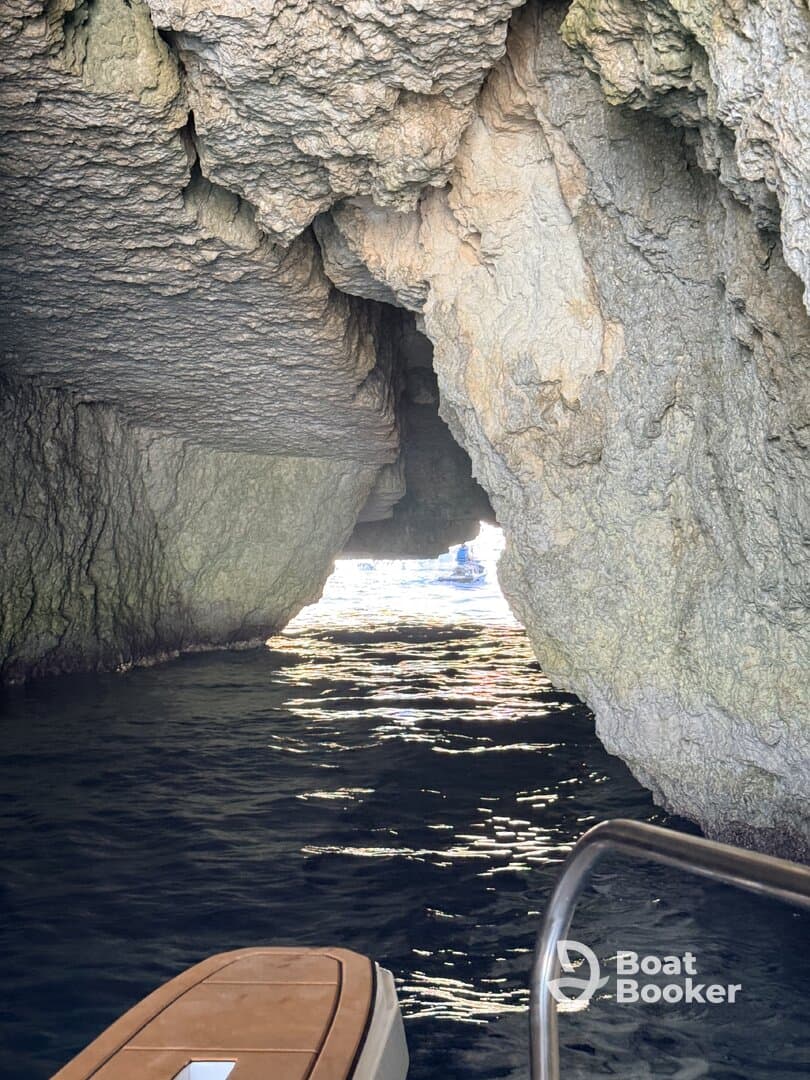 most amazing 2hrs in caves around camino 