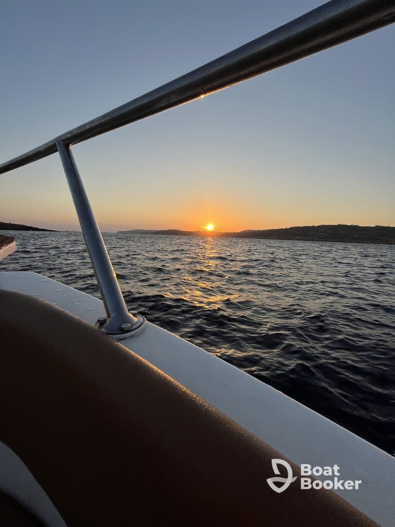 Boss little boat trip to complete holiday!