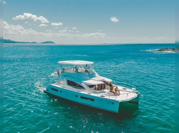 Royal Charters Costa Rica – Luxury Yacht
