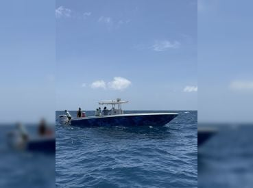 Reel Paradise Charters – 36’ Contender